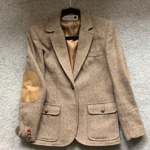 Vintage wool blazer with suede elbow patch detail
